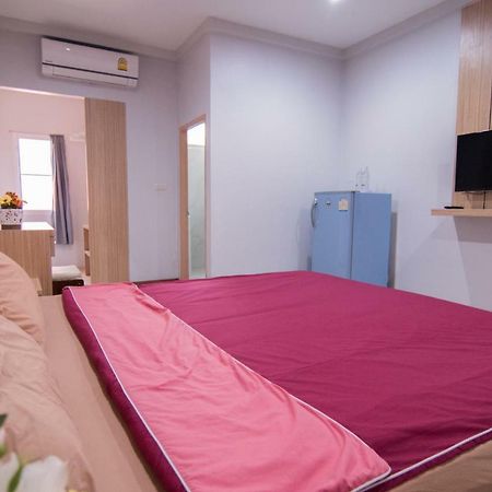 Tn Thanyawit Nakhonratchasima Buitenkant foto