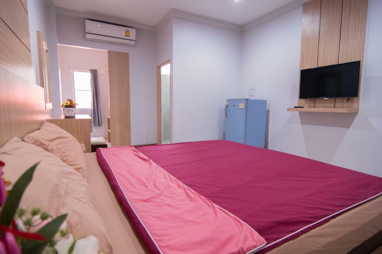 Tn Thanyawit Nakhonratchasima Buitenkant foto